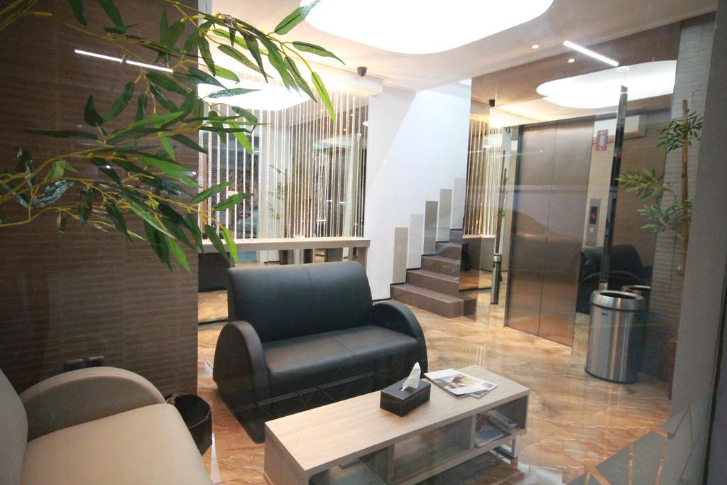 Harvia Suites Kebon Jeruk Jakarta Eksteriør billede