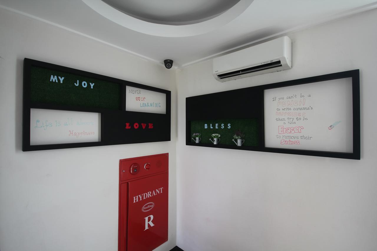 Harvia Suites Kebon Jeruk Jakarta Eksteriør billede