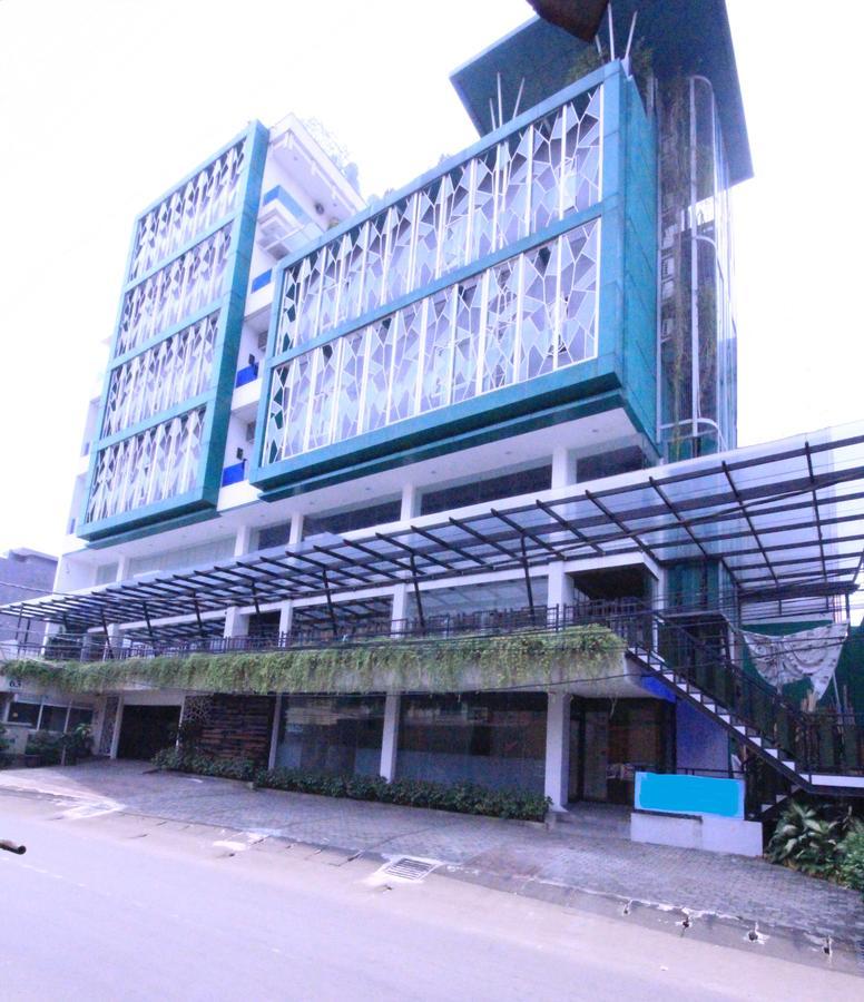 Harvia Suites Kebon Jeruk Jakarta Eksteriør billede