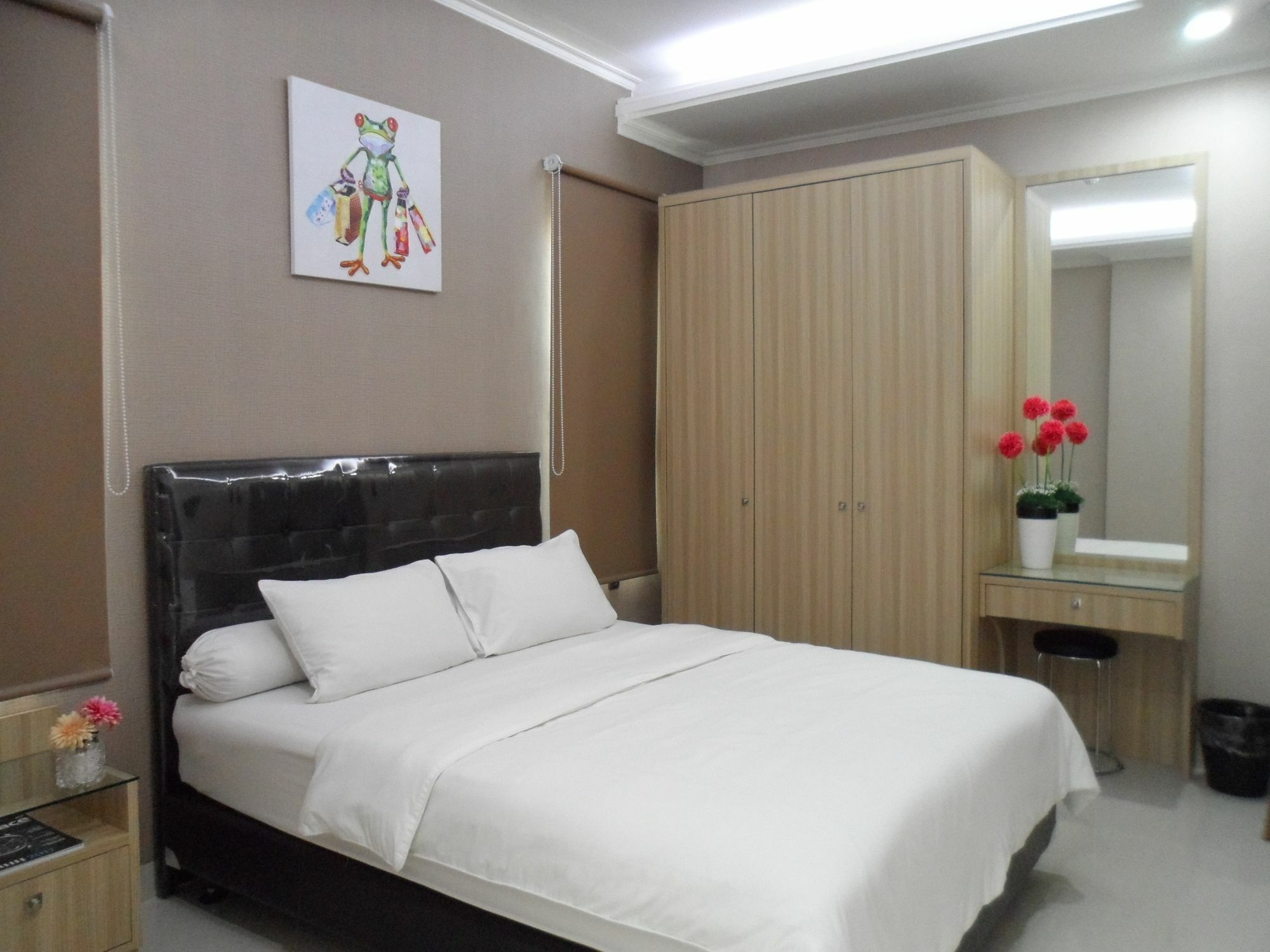 Harvia Suites Kebon Jeruk Jakarta Eksteriør billede